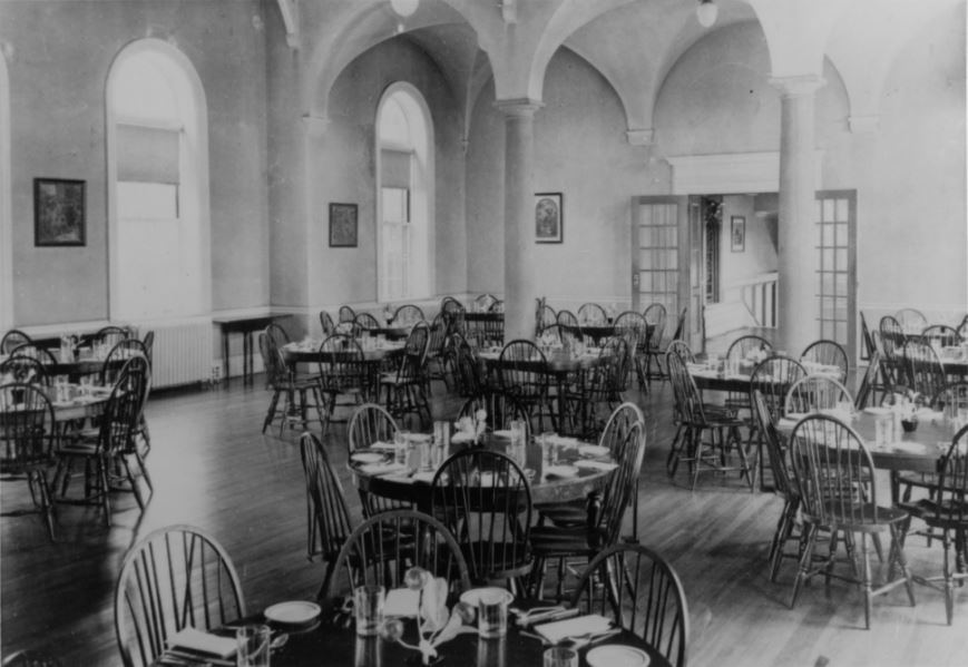 Photograph of Shirreff Hall dining room.